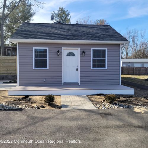 c-16 Lasatta Ave, Englishtown, NJ, 07726-1682 | Card Image