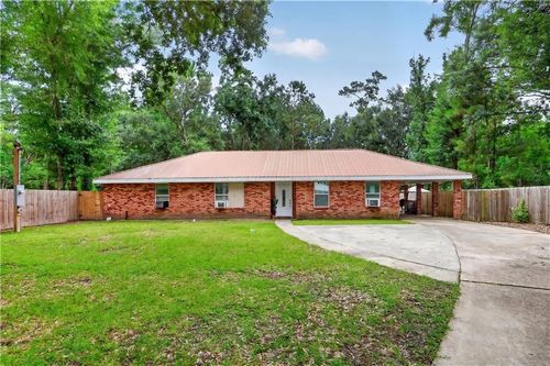 28026 Napoleon Rd, Lacombe, LA, 70445-2600 | Card Image