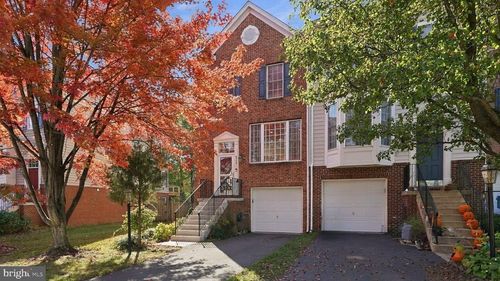 9729 Cheshire Ridge Cir, MANASSAS, VA, 20110-2758 | Card Image
