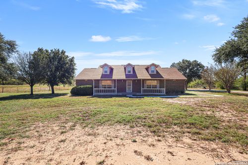 626 Home Xing, Adkins, TX, 78101-2614 | Card Image