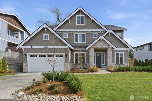 2582 136th Ln Se, Bellevue, WA, 98005-4379 | Card Image