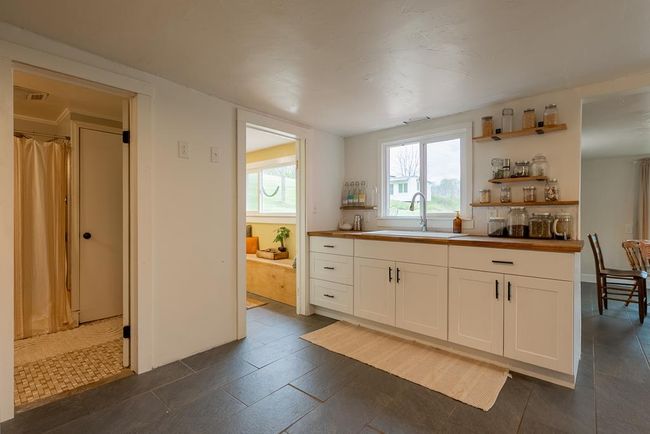 860 Floyd Hwy S, House other with 3 bedrooms, 2 bathrooms and null parking in Floyd VA | Image 15
