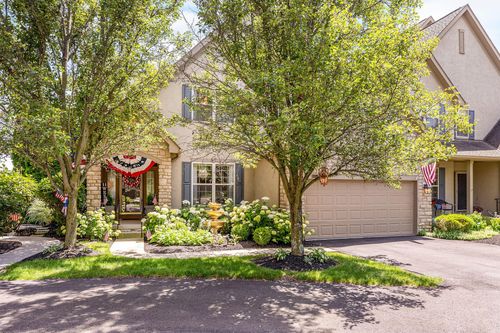 8171 Hillingdon Dr, Powell, OH, 43065-7072 | Card Image