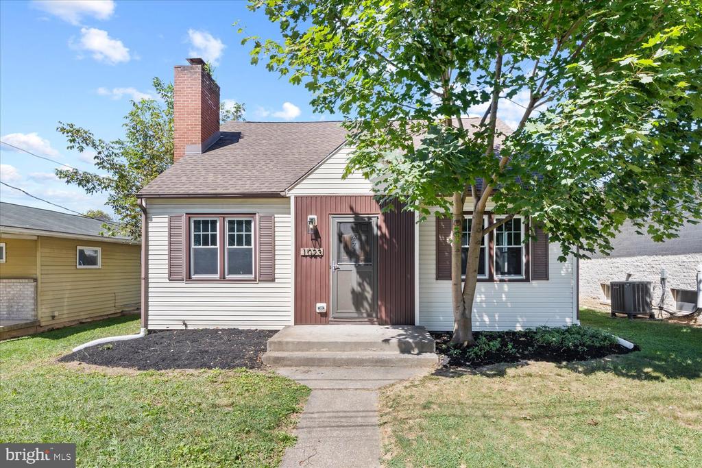 Chambers St, Steelton, PA 17113