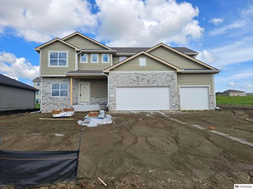 11209 N 173rd St, Bennington, NE, 68007-5834 | Card Image