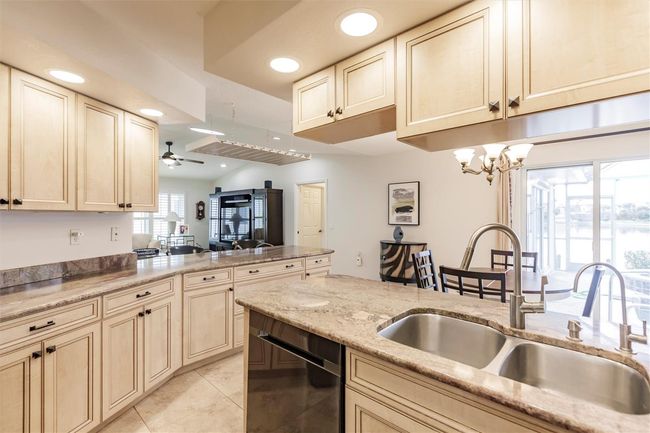 103 Colony Point Dr, House other with 3 bedrooms, 2 bathrooms and null parking in PUNTA GORDA FL | Image 16