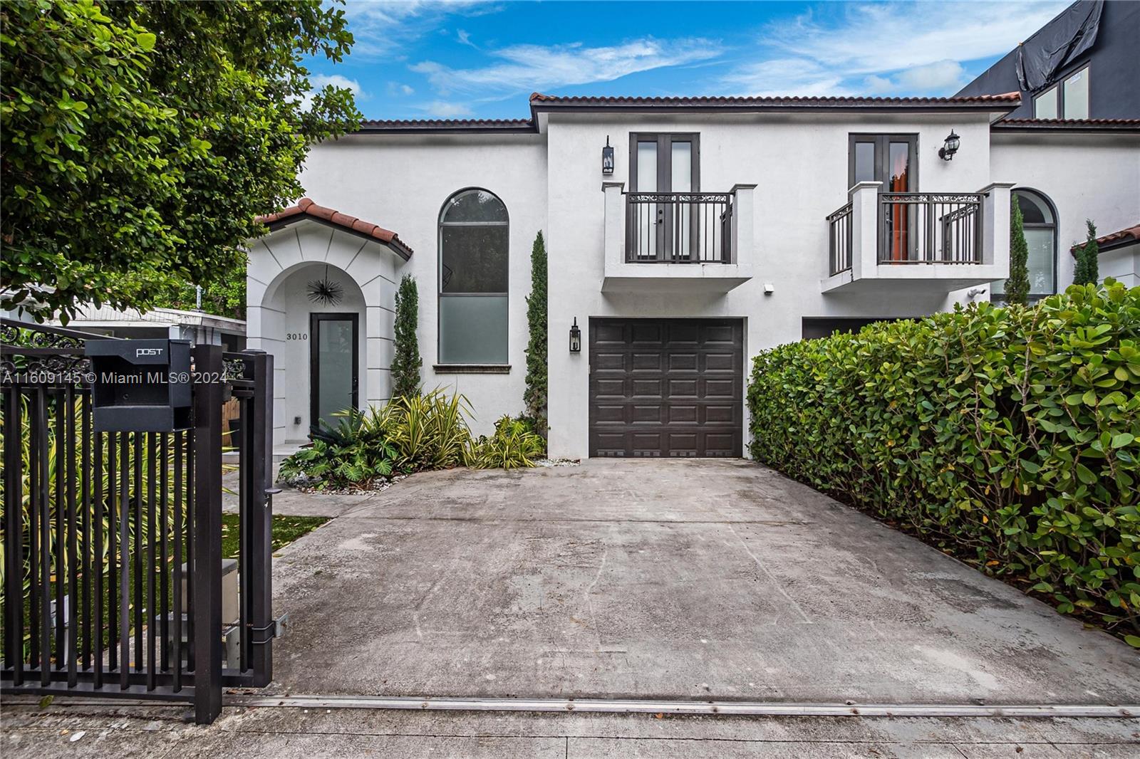Elizabeth St, Miami, FL 33133