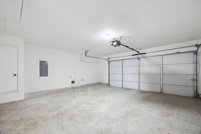 2000 E Branch Hollow Dr, House other with 3 bedrooms, 3 bathrooms and null parking in Carrollton TX | Image 29