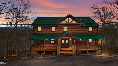 1833 Fantasy Way, Sevierville, TN, 37876 | Card Image