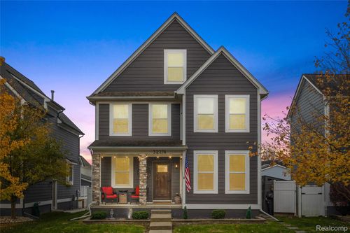 32274 Montclair St, New Haven, MI, 48048-1965 | Card Image