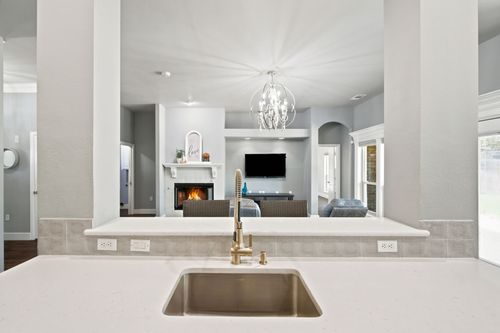8305 Crystal Ln, North Richland Hills, TX, 76182-4013 | Card Image