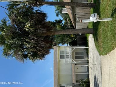 609 Upper 8th Avenue S, Townhouse with 2 bedrooms, 1 bathrooms and null parking in Jacksonville Beach FL | Image 1