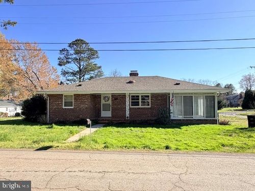 1392 Jefferson St, Boydton, VA, 23917-3316 | Card Image