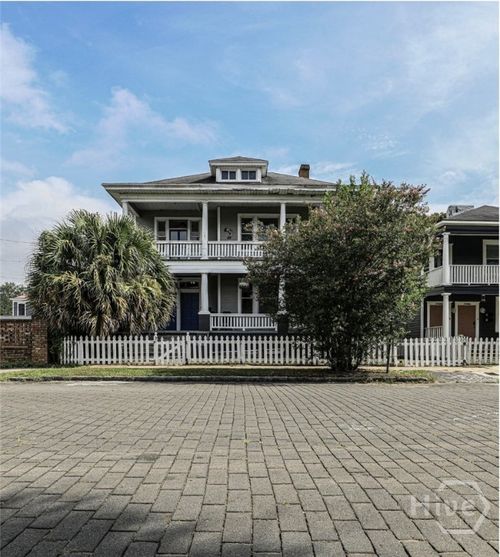 316 W 40th St, Savannah, GA, 31401-8816 | Card Image