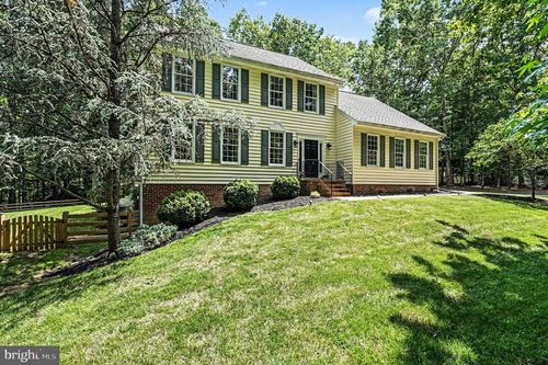 13600 S General Slocum Ct, FREDERICKSBURG, VA, 22407-1900 | Card Image