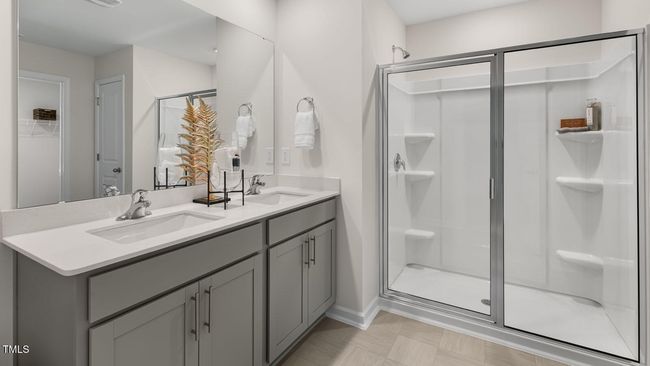 Bathroom | Image 25