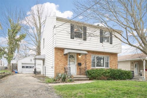 341 Lookout Ave, Akron, OH, 44310-3859 | Card Image