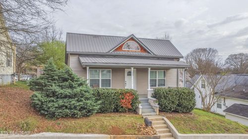 506 Mccaslin Ave, Sweetwater, TN, 37874-1628 | Card Image