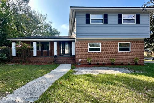 8044 Renault Dr N, Jacksonville, FL, 32244-1372 | Card Image