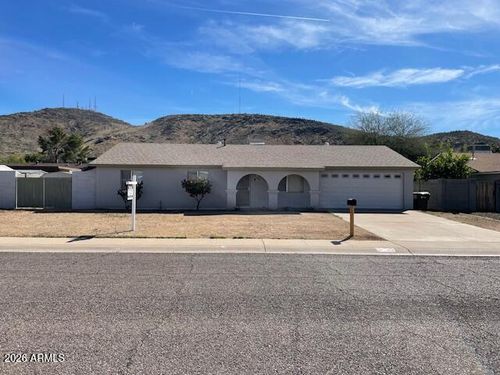 1523 W Pershing Ave, Phoenix, AZ, 85029-1729 | Card Image