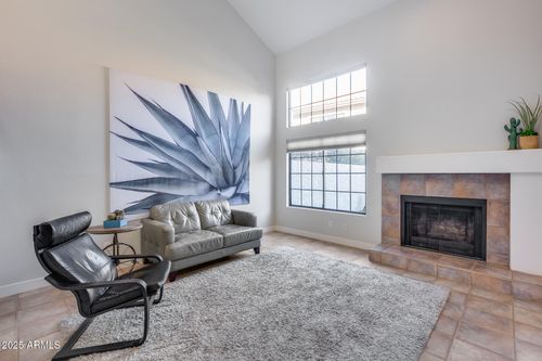 7932 E Joshua Tree Ln, Scottsdale, AZ, 85250-7965 | Card Image