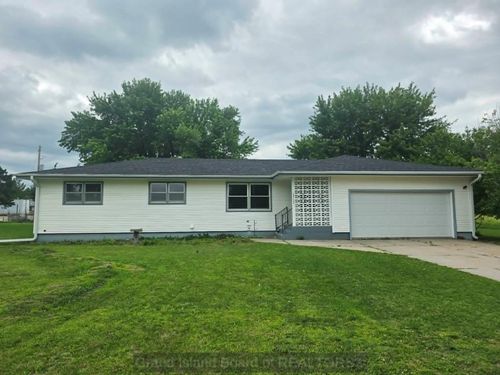 407 Lake St, Grand Island, NE, 68801-8847 | Card Image