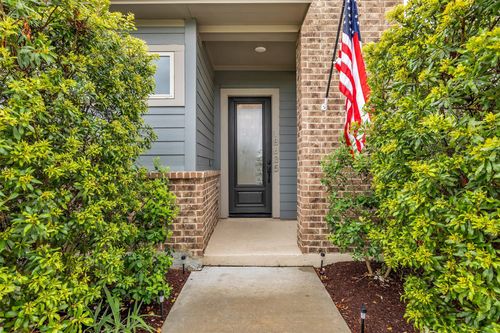 18635 Adventurous Way, Cypress, TX, 77410 | Card Image