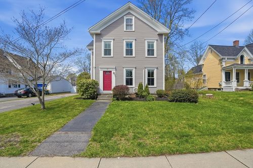 59 Cottage St, Franklin, MA, 02038-2204 | Card Image