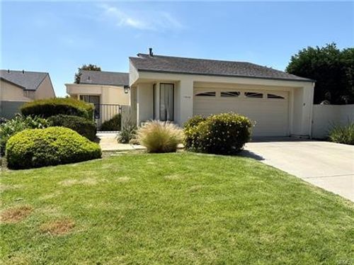 7932 Pearl St, Ventura, CA, 93004-4015 | Card Image