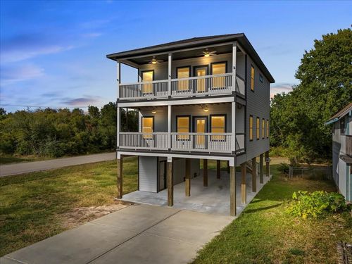 101 Grove St, La Porte, TX, 77571-6425 | Card Image