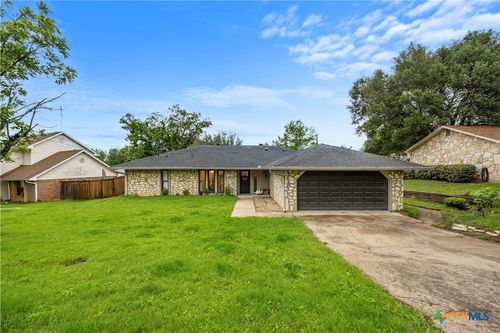 3702 Valley View Dr, Temple, TX, 76502-2107 | Card Image