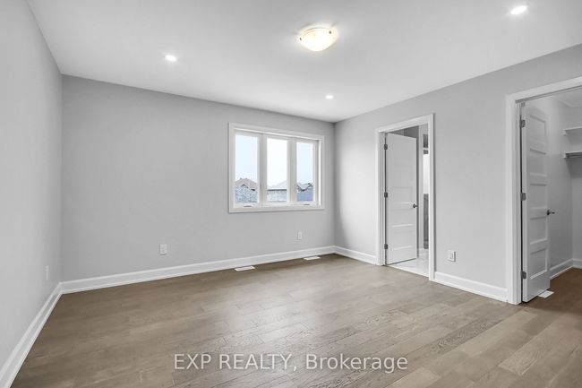 647 Parkview Terr, House other with 4 bedrooms, 4 bathrooms and 6 parking in Russell ON | Image 12