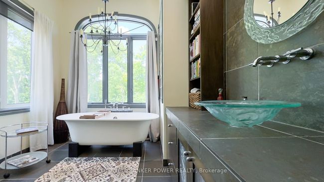 84 Grand Ave, House other with 4 bedrooms, 4 bathrooms and 6 parking in London ON | Image 24