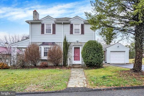 809 Grandview Rd, YORK, PA, 17403-4133 | Card Image