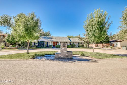 716 Meadowlark Dr, El Paso, TX, 79922-2114 | Card Image