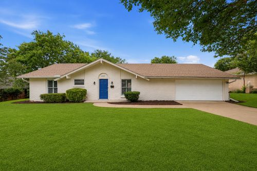 3021 Gunnison Trl, Fort Worth, TX, 76116-5037 | Card Image