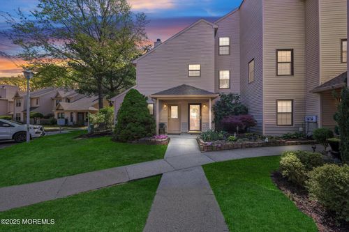 71 Verbena Ct, Jackson, NJ, 08527-2573 | Card Image
