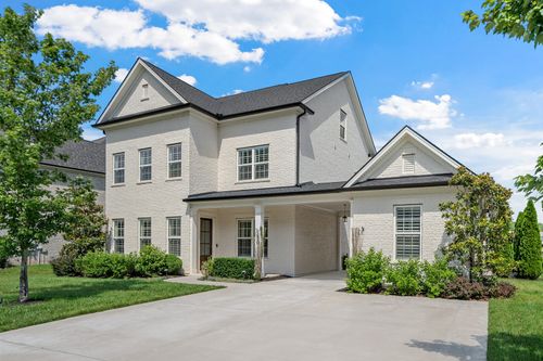 7020 Vineyard Valley Dr, College Grove, TN, 37046-1493 | Card Image