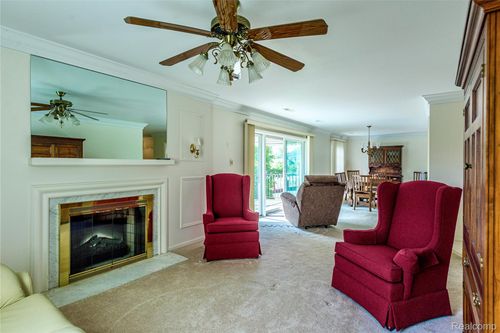 apt-201-19710 W 13 Mile Rd, Beverly Hills, MI, 48025-5170 | Card Image