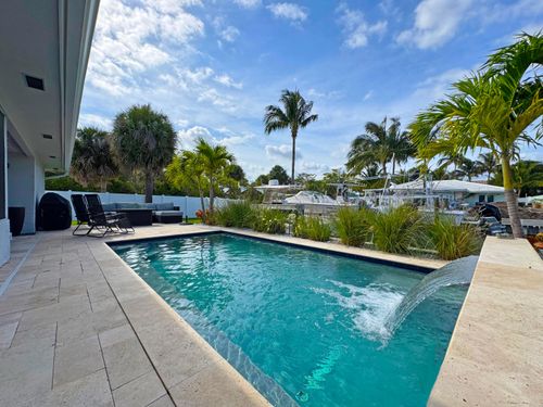106 Periwinkle Dr, Hypoluxo, FL, 33462-6024 | Card Image