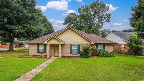 158 Lily Dr, Maumelle, AR, 72113-5827 | Card Image