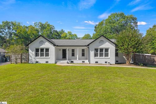 211 N Catherine Street, Pickens, SC, 29671 | Card Image