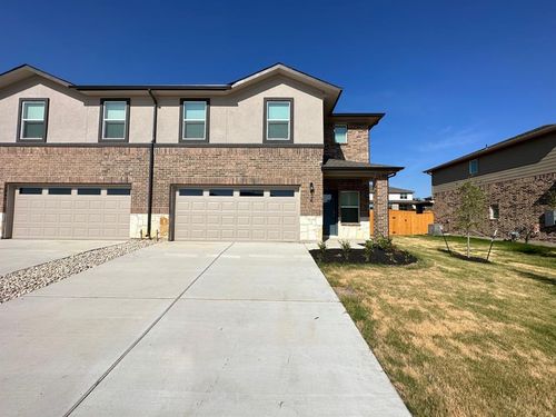 424 Brody Ln, Georgetown, TX, 78626-3039 | Card Image