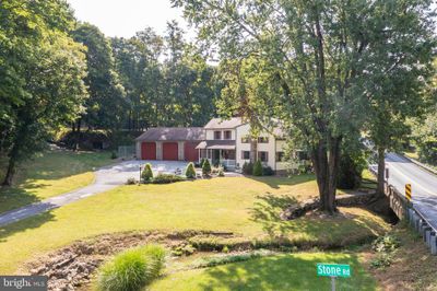 153 Stone Road, House other with 3 bedrooms, 2 bathrooms and null parking in WOMELSDORF PA | Image 3