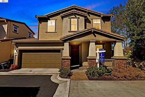 883 Barney Cmn, Livermore, CA, 94551-5419 | Card Image