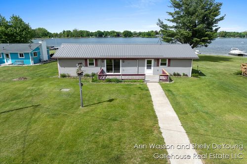 171 Dickerson Vw, Stanton, MI, 48888-9207 | Card Image