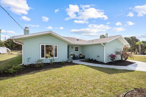 1946 N Daytona Ave, FLAGLER BEACH, FL, 32136-2806 | Card Image