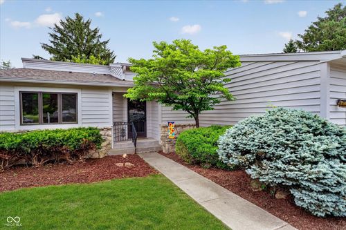 400 Sandbrook Dr, Noblesville, IN, 46062-8529 | Card Image