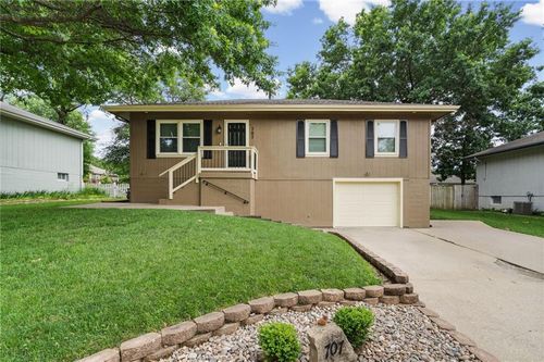 707 Ann Ave, Harrisonville, MO, 64701-3360 | Card Image