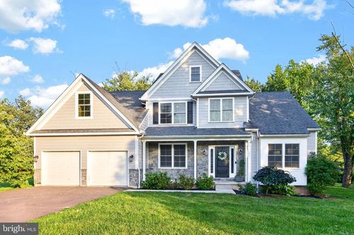 99 Caroline Dr, COLLEGEVILLE, PA, 19426-4028 | Card Image
